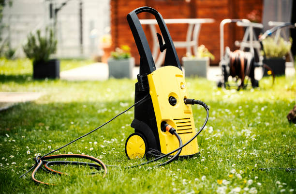Best Pool Deck Cleaning  in North Massapequa, NY